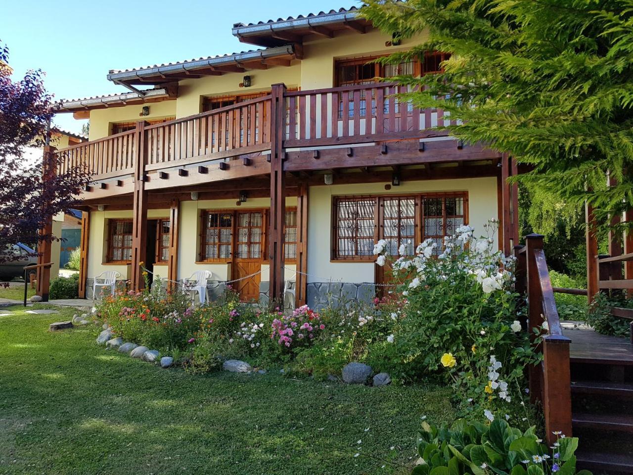 De Las Rosas Bariloche Exterior photo